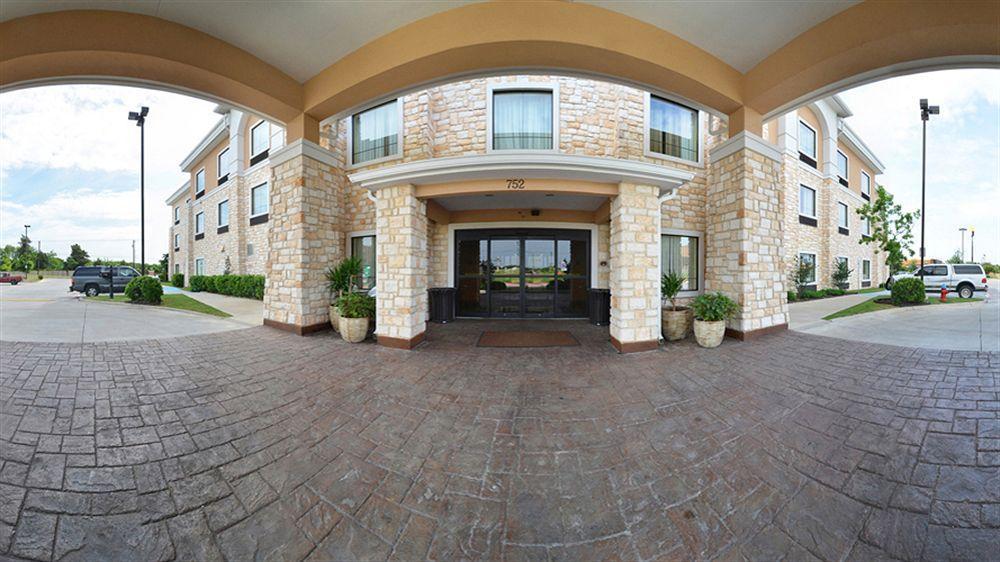 Best Western Plus Christopher Inn And Suites Forney Exterior photo